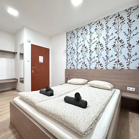 Central Seasons Design Апарт-отель