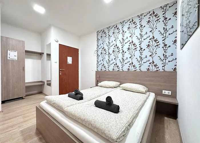 Central Seasons Design Aparthotel