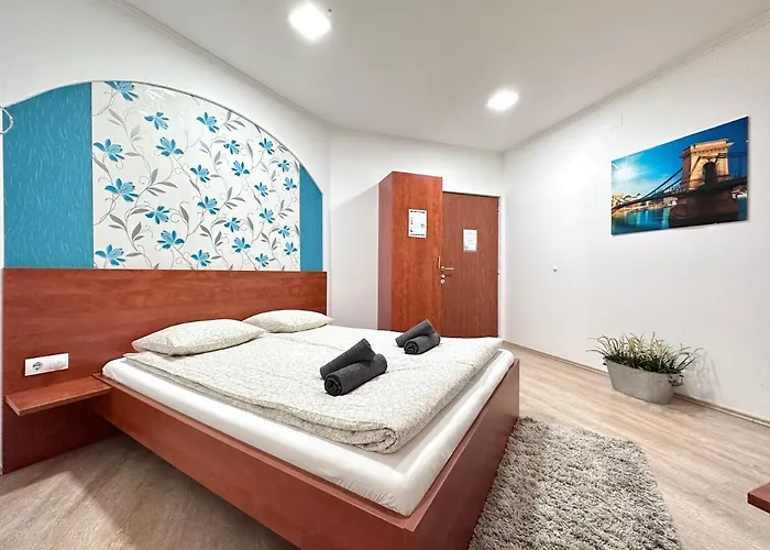 Central Seasons Design Aparthotel